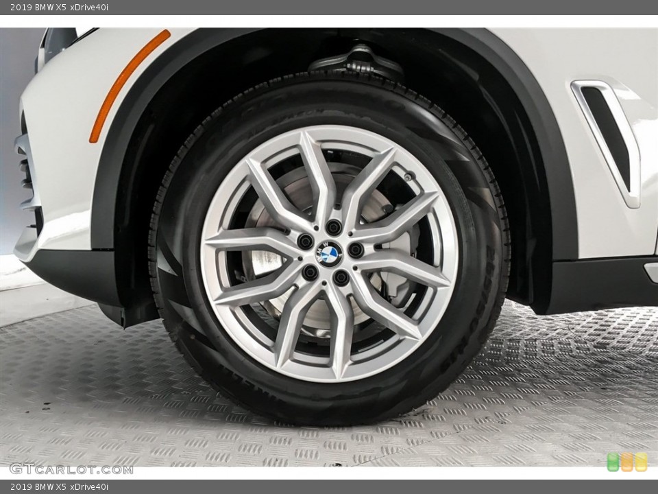 2019 BMW X5 xDrive40i Wheel and Tire Photo #130365434