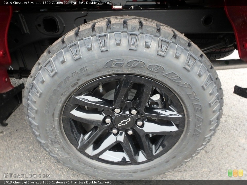 2019 Chevrolet Silverado 1500 Custom Z71 Trail Boss Double Cab 4WD Wheel and Tire Photo #130437289