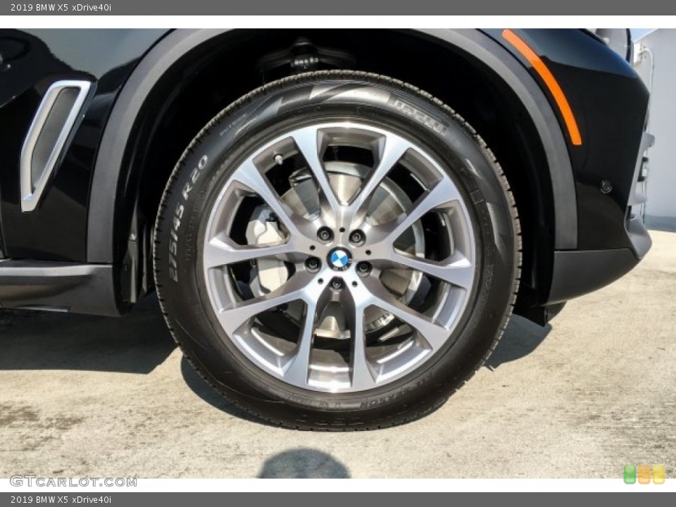 2019 BMW X5 xDrive40i Wheel and Tire Photo #130528786