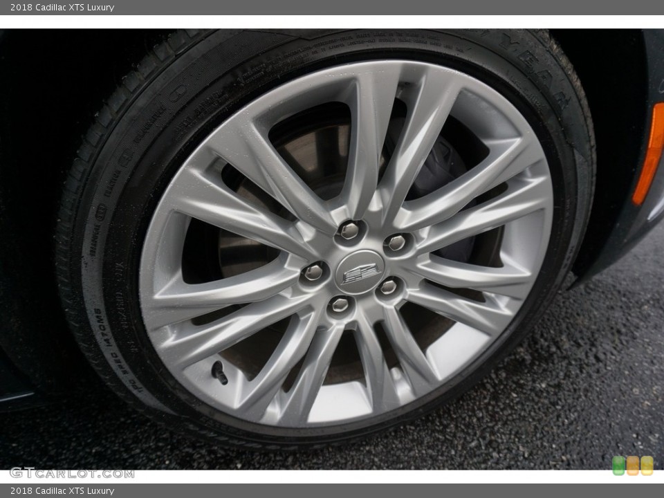 2018 Cadillac XTS Luxury Wheel and Tire Photo #130531069