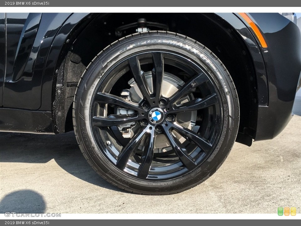 2019 BMW X6 sDrive35i Wheel and Tire Photo #130533859