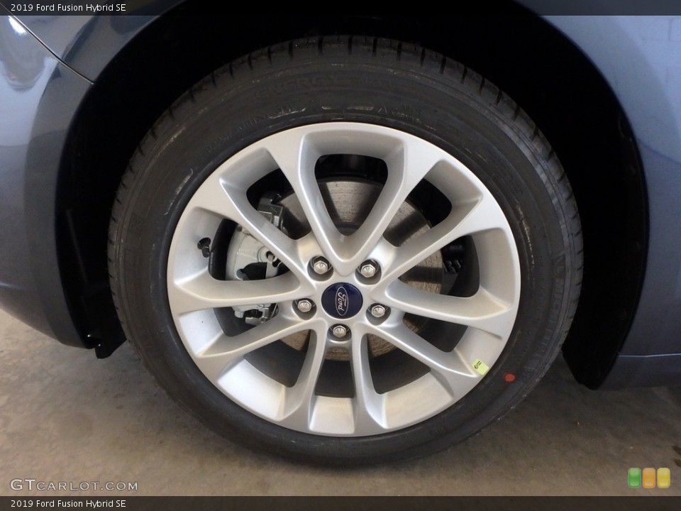 2019 Ford Fusion Hybrid SE Wheel and Tire Photo #130579008