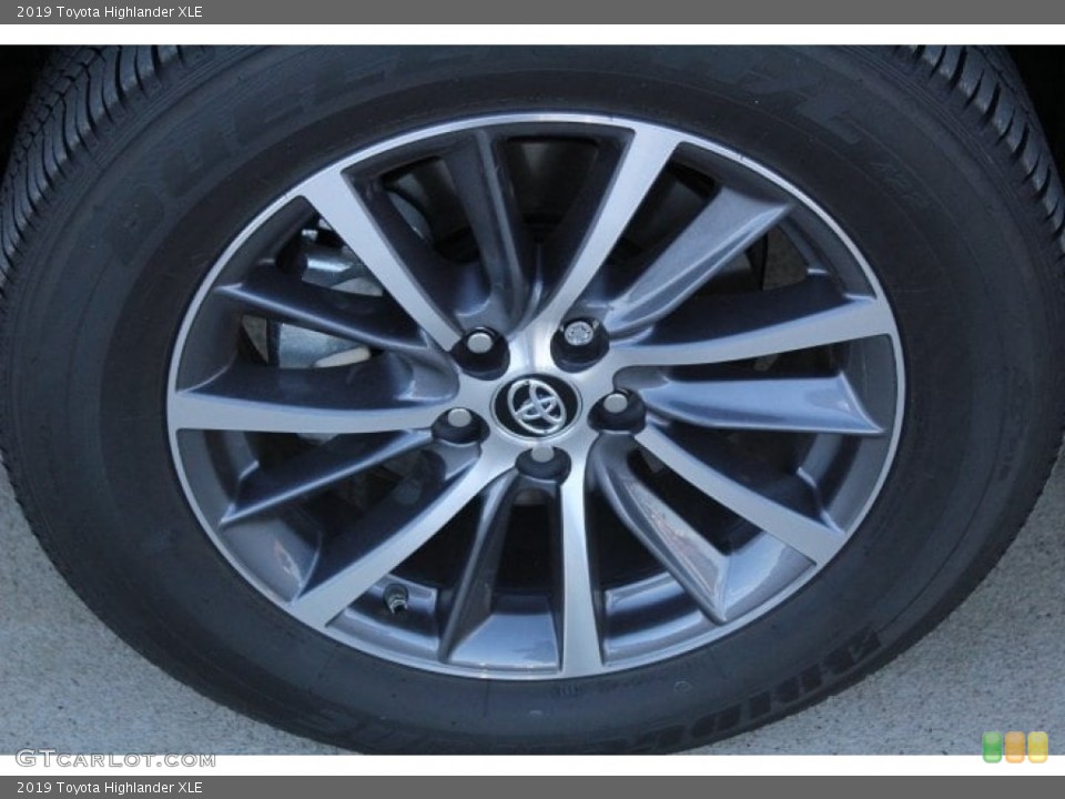 2019 Toyota Highlander XLE Wheel and Tire Photo #130746198