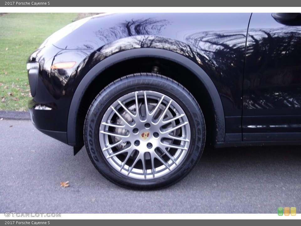 2017 Porsche Cayenne S Wheel and Tire Photo #130832304
