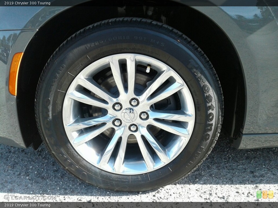 2019 Chrysler 300 Touring Wheel and Tire Photo #130915720