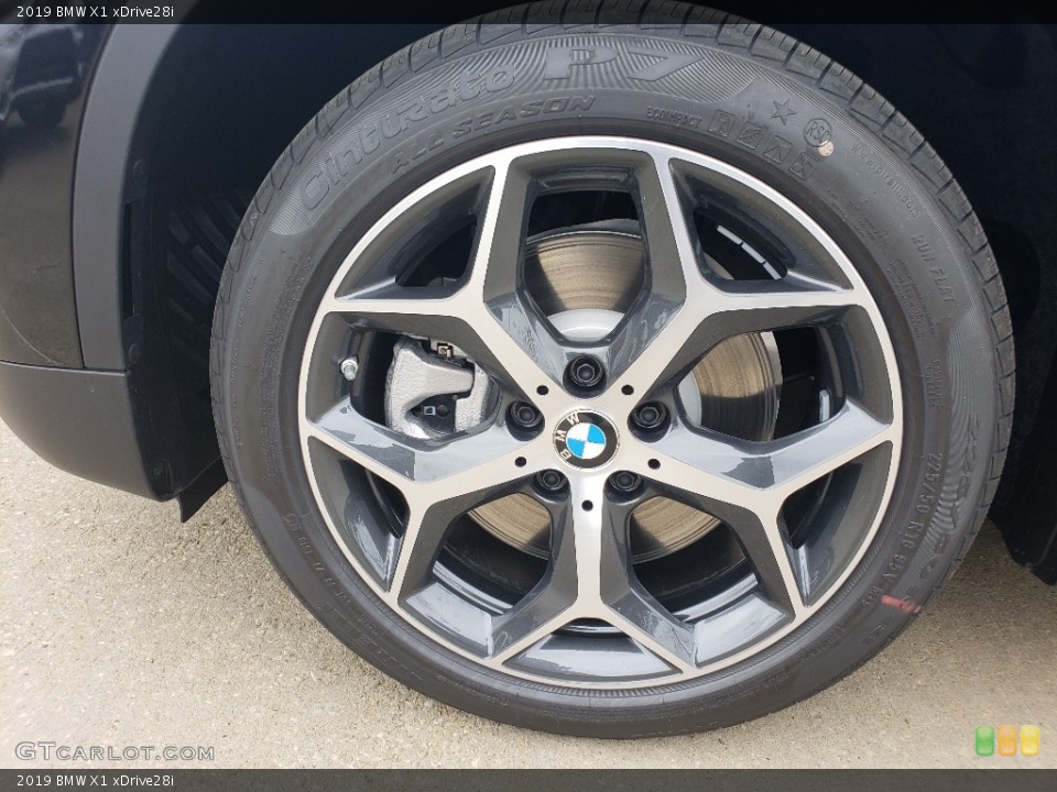 2019 BMW X1 xDrive28i Wheel and Tire Photo #131014497