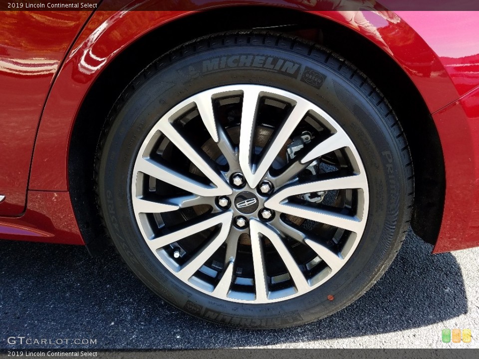 2019 Lincoln Continental Select Wheel and Tire Photo #131111034