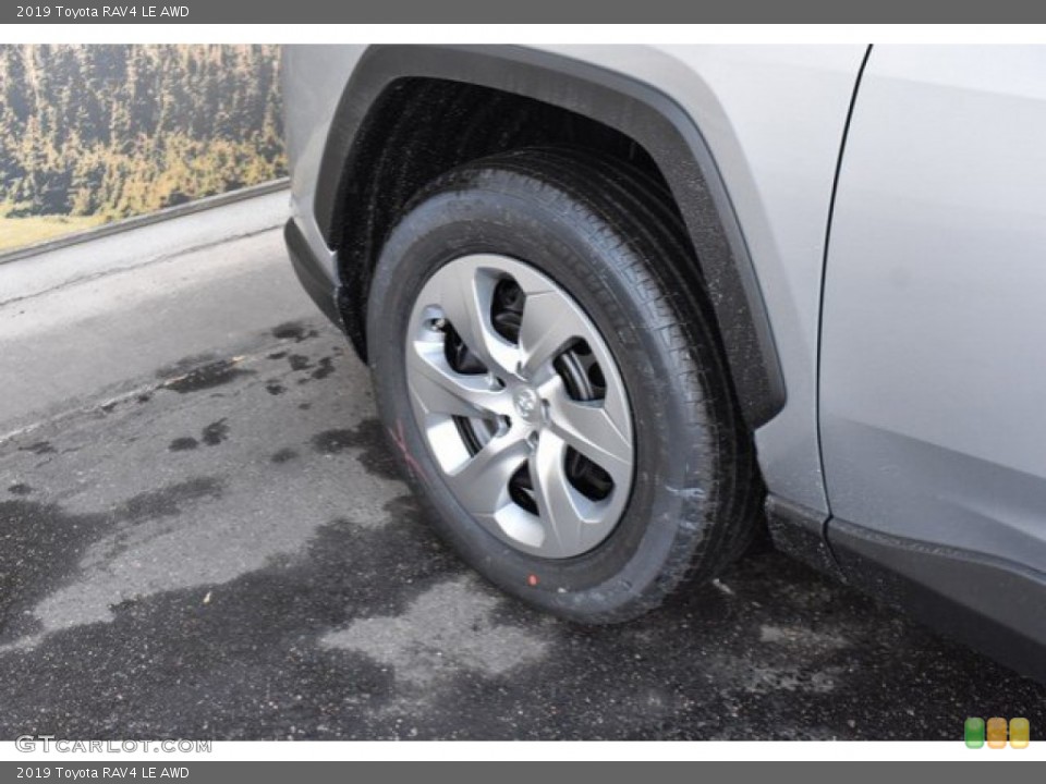 2019 Toyota RAV4 LE AWD Wheel and Tire Photo #131115117