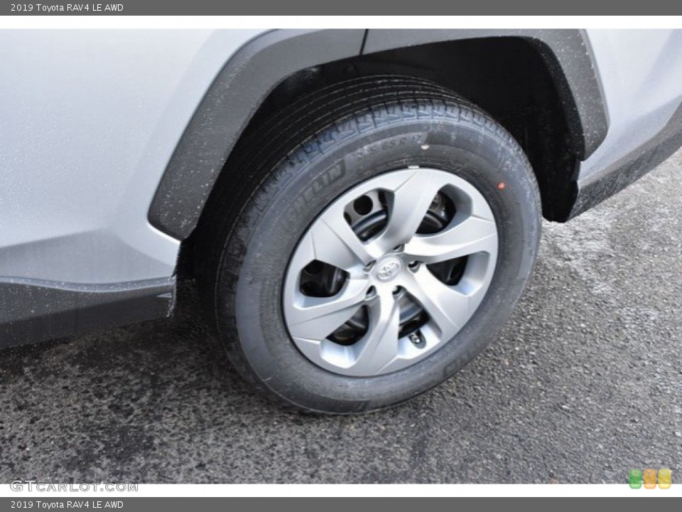 2019 Toyota RAV4 LE AWD Wheel and Tire Photo #131115138