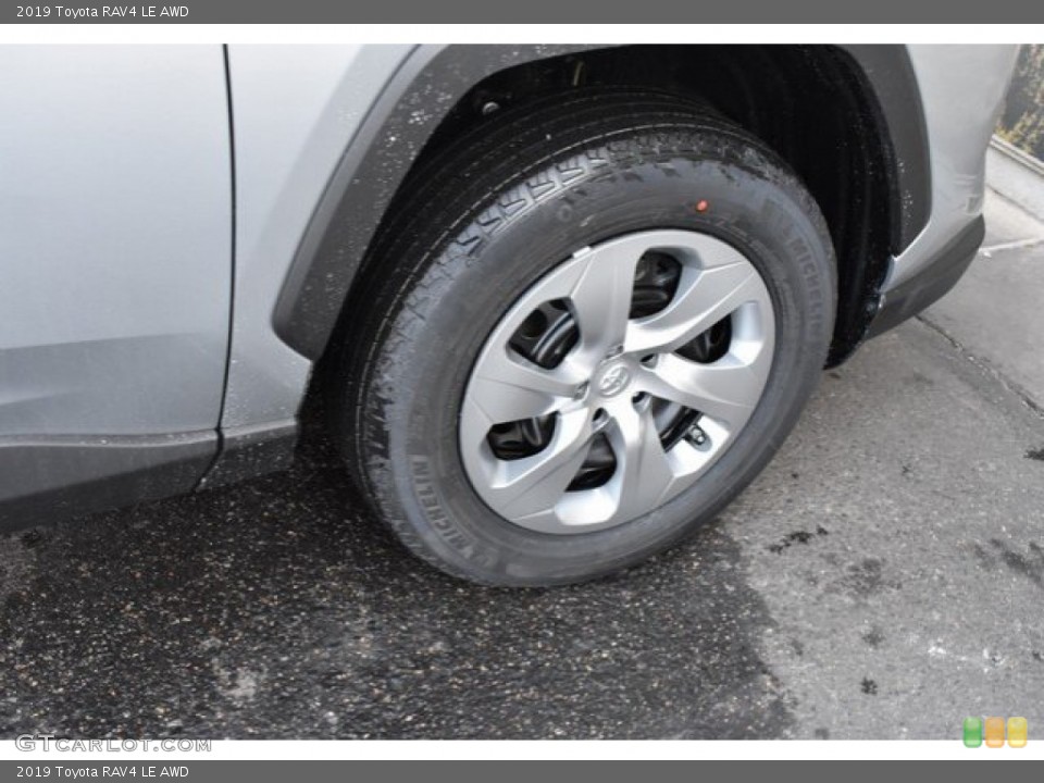 2019 Toyota RAV4 LE AWD Wheel and Tire Photo #131115168