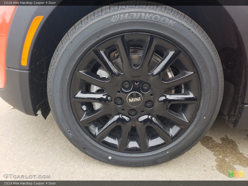 2019 Mini Hardtop Cooper 4 Door Wheel and Tire Photo #131137079