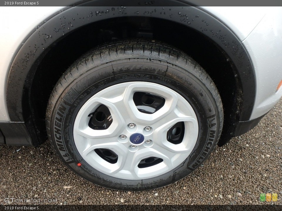 2019 Ford Escape S Wheel and Tire Photo #131298090