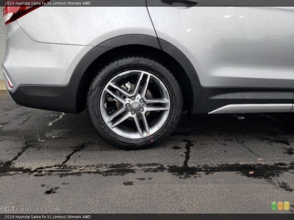2019 Hyundai Santa Fe XL Wheels and Tires