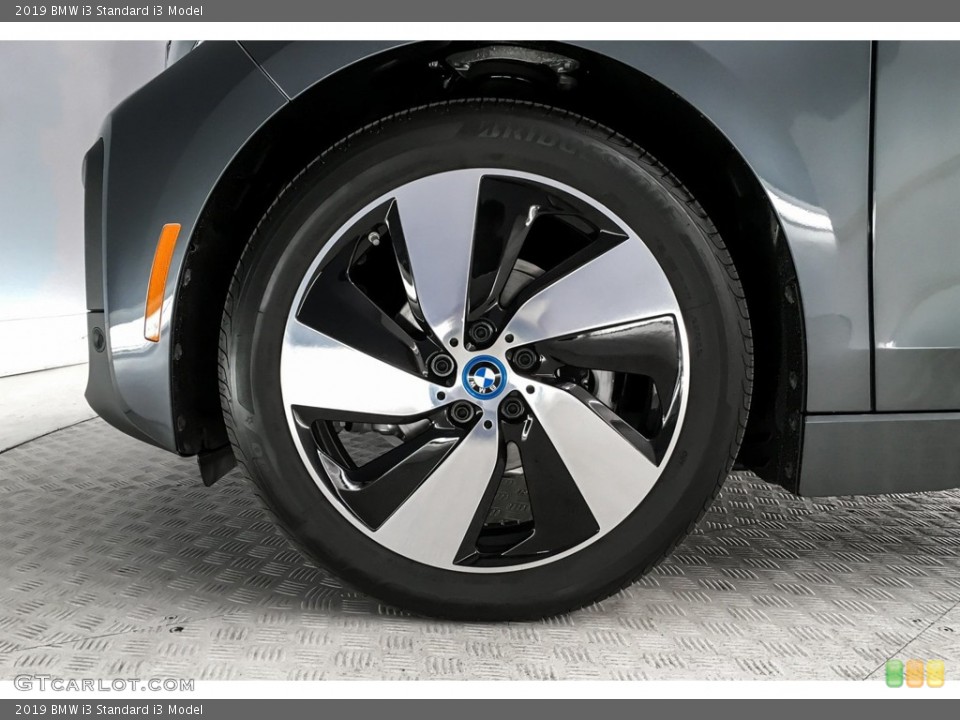 2019 BMW i3  Wheel and Tire Photo #131592775