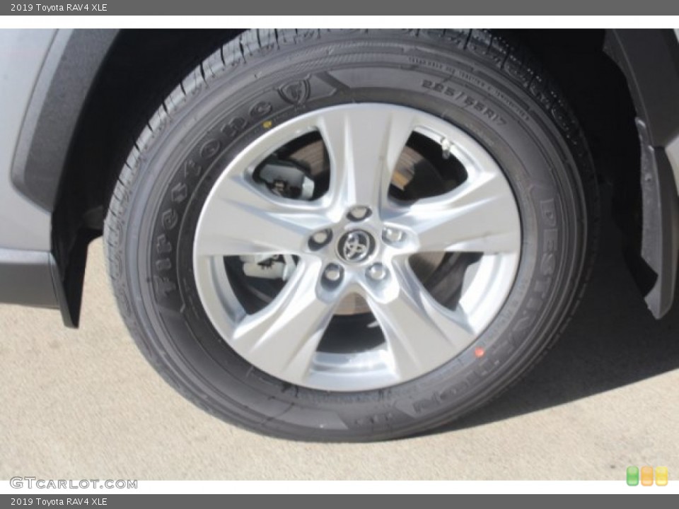2019 Toyota RAV4 XLE Wheel and Tire Photo #131597668