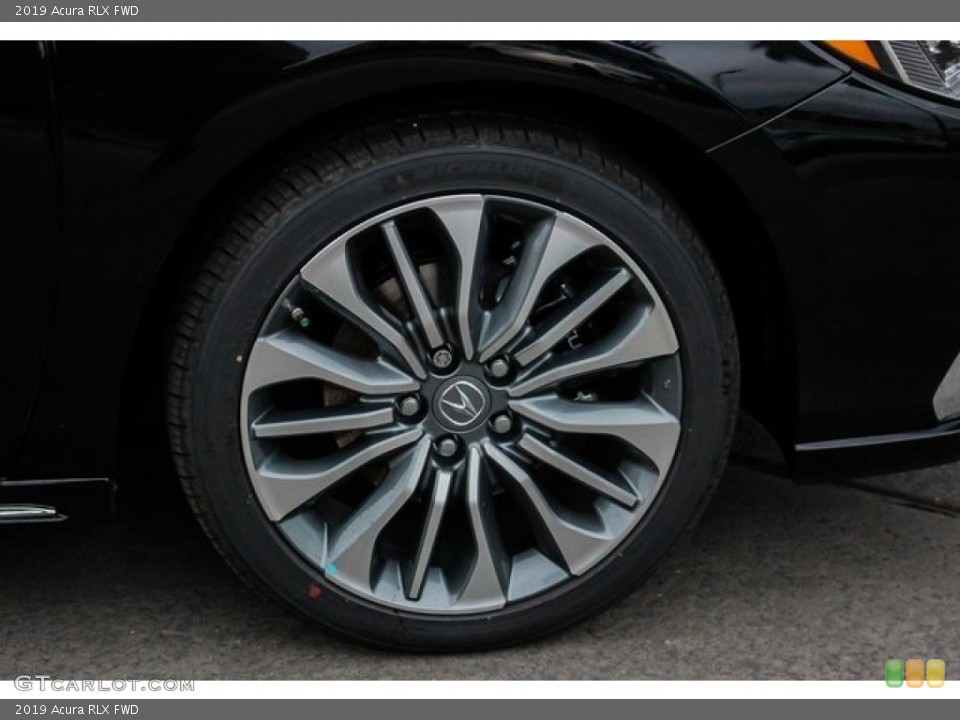2019 Acura RLX Wheels and Tires