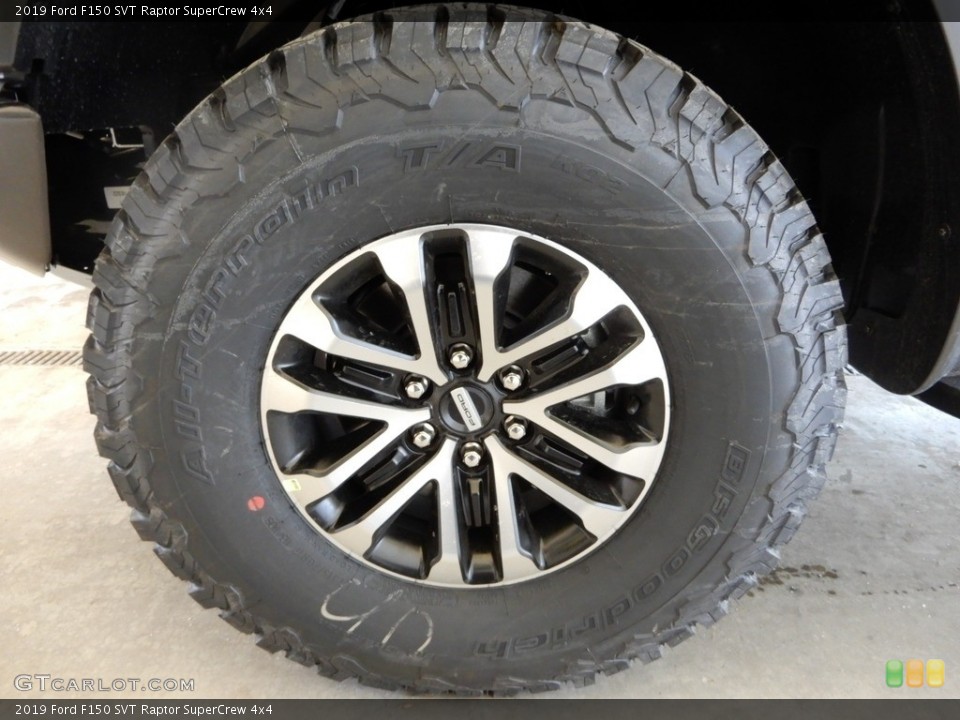 2019 Ford F150 SVT Raptor SuperCrew 4x4 Wheel and Tire Photo #131770043