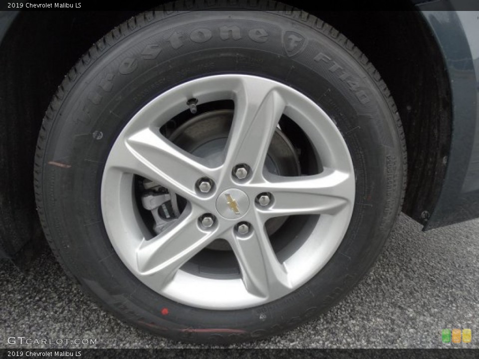 2019 Chevrolet Malibu Wheels and Tires
