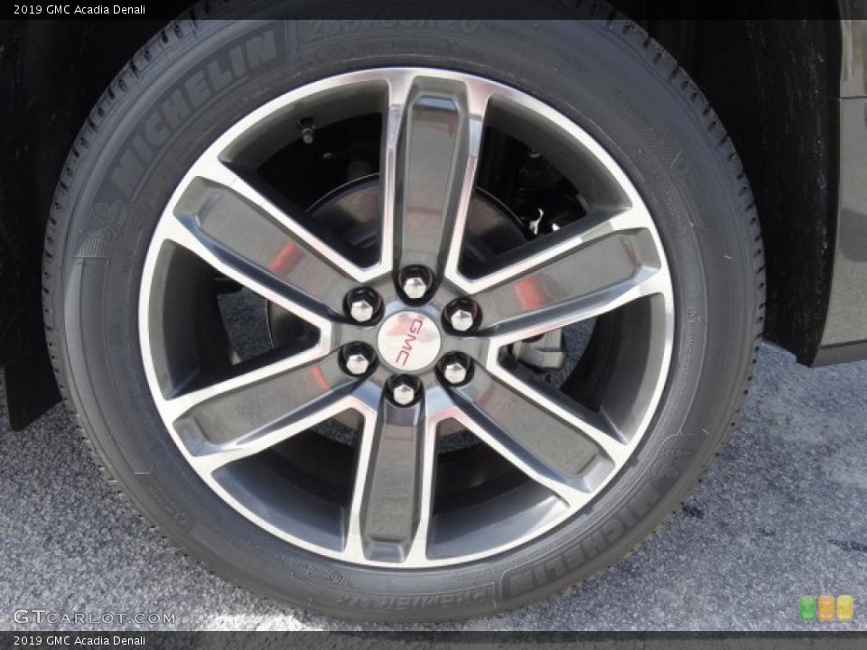 2019 GMC Acadia Denali Wheel and Tire Photo #131972948