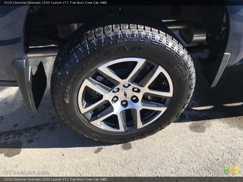 2019 Chevrolet Silverado 1500 Custom Z71 Trail Boss Crew Cab 4WD Wheel and Tire Photo #131986725