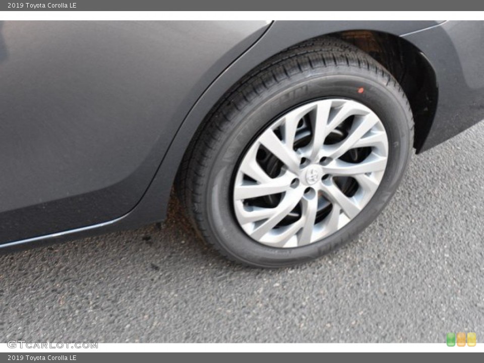 2019 Toyota Corolla Wheels and Tires