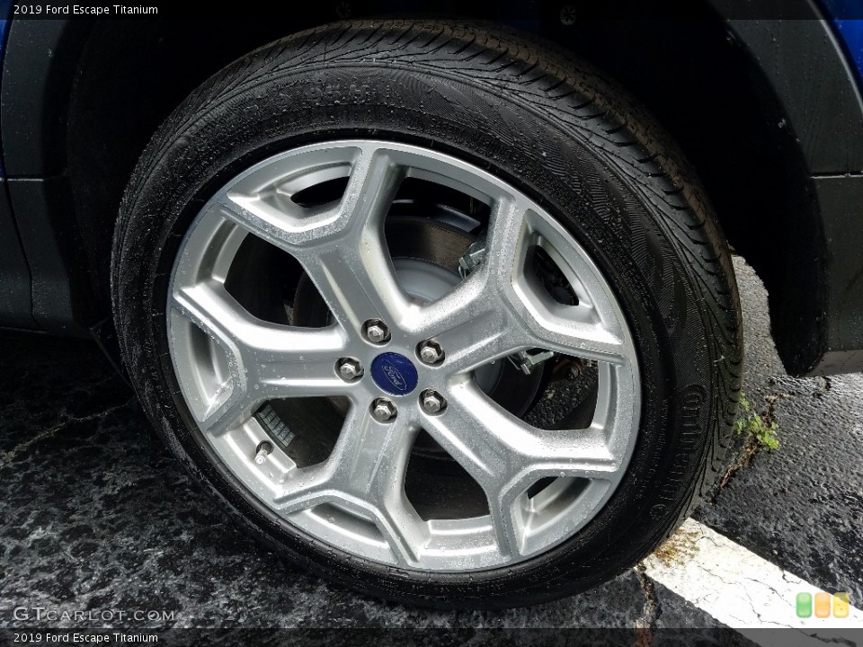 2019 Ford Escape Titanium Wheel and Tire Photo #132340049