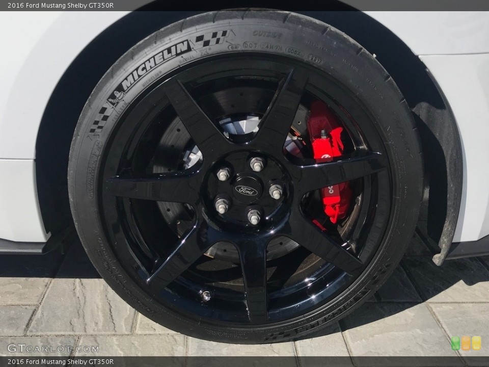2016 Ford Mustang Shelby GT350R Wheel and Tire Photo #132629484