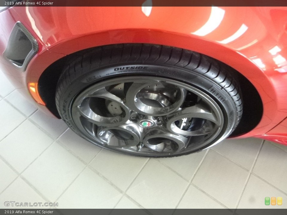 2019 Alfa Romeo 4C Spider Wheel and Tire Photo #132655657