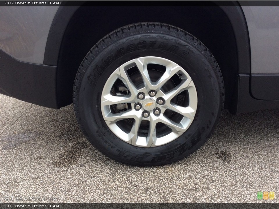 2019 Chevrolet Traverse LT AWD Wheel and Tire Photo #132806024