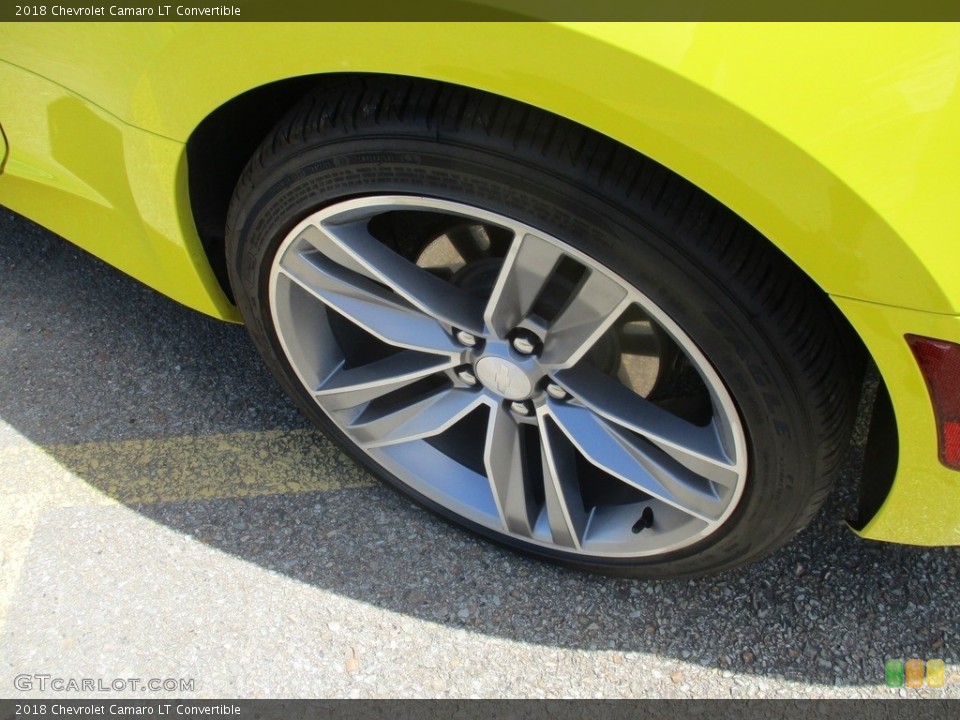 2018 Chevrolet Camaro LT Convertible Wheel and Tire Photo #133022475