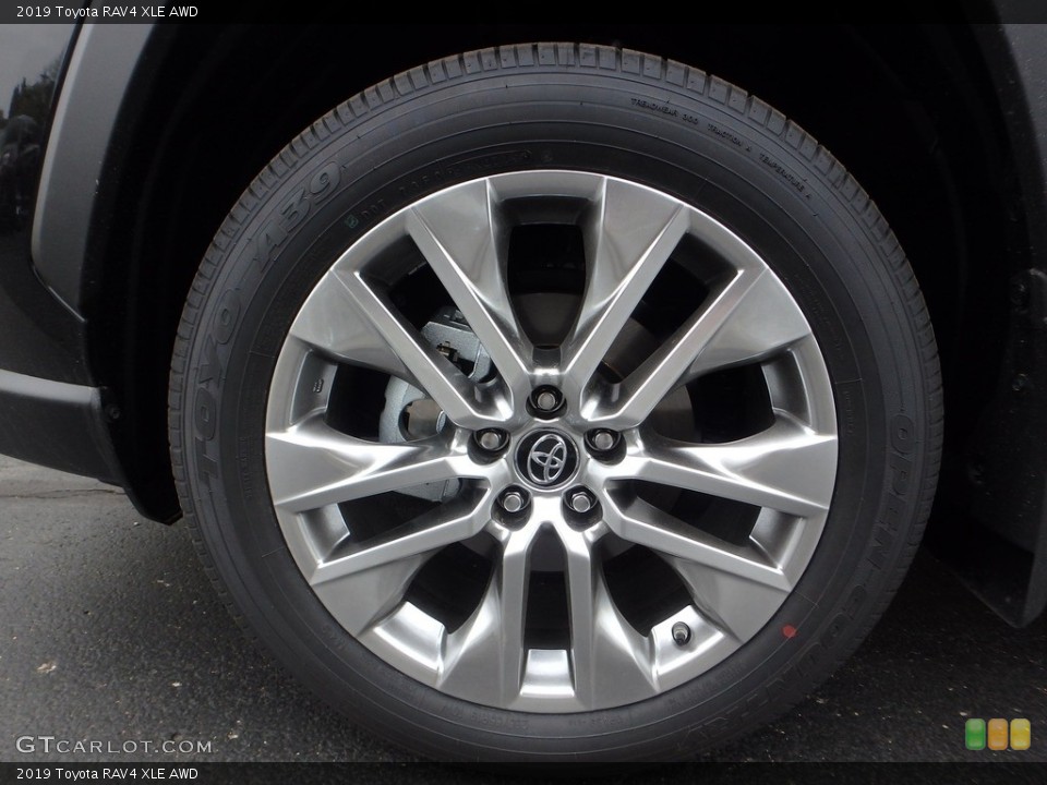 2019 Toyota RAV4 XLE AWD Wheel and Tire Photo #133137947