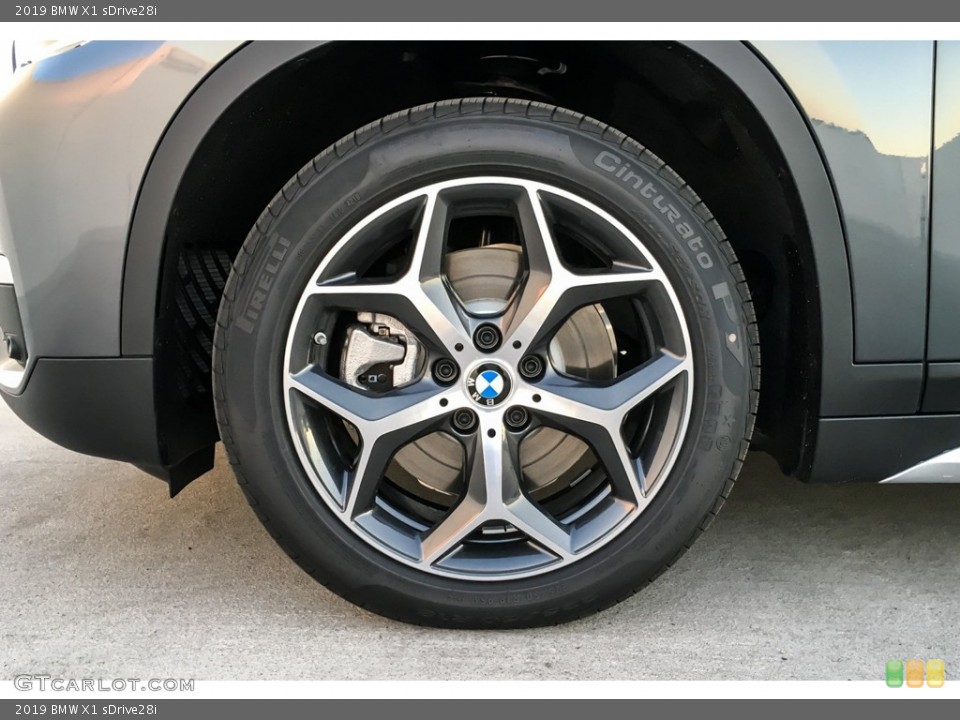 2019 BMW X1 Wheels and Tires