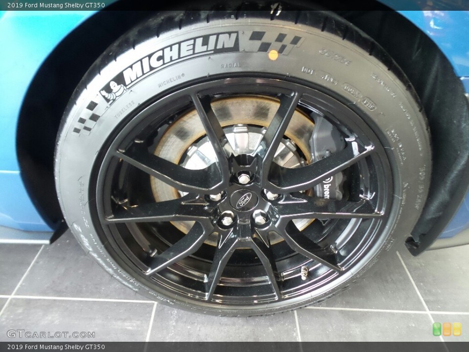 2019 Ford Mustang Shelby GT350 Wheel and Tire Photo #133288455