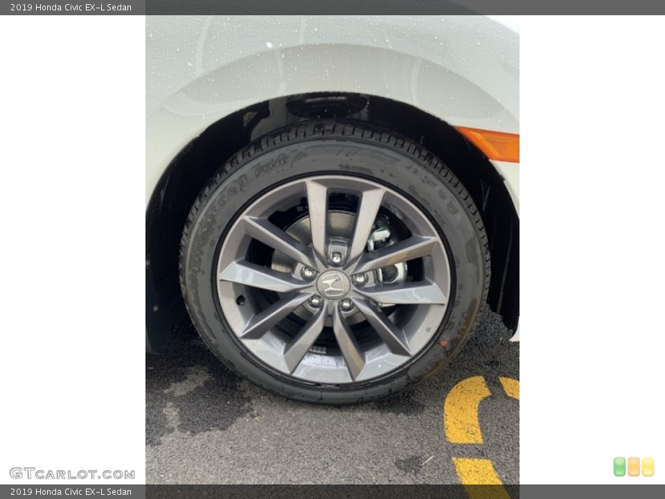 2019 Honda Civic EX-L Sedan Wheel and Tire Photo #133456593