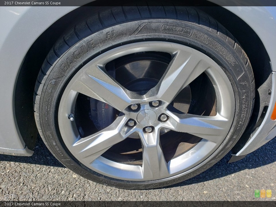 2017 Chevrolet Camaro SS Coupe Wheel and Tire Photo #133536511