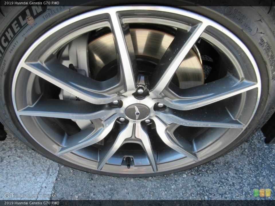2019 Hyundai Genesis G70 RWD Wheel and Tire Photo #133575508
