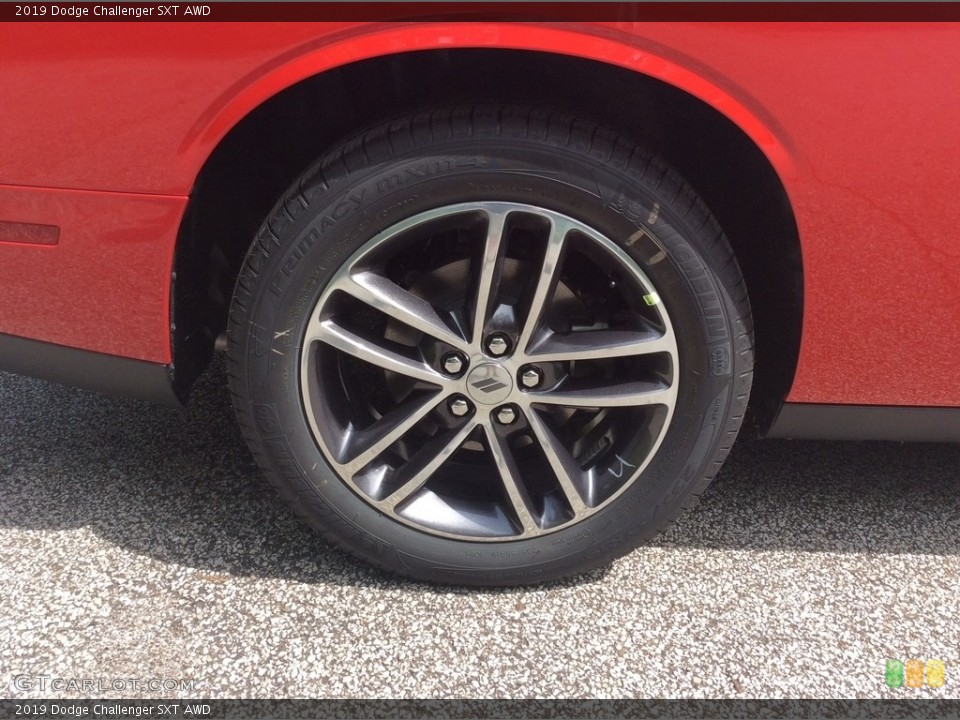 2019 Dodge Challenger SXT AWD Wheel and Tire Photo #133907990