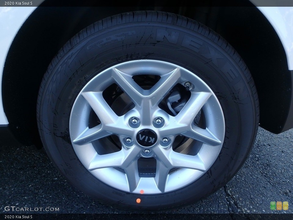 2020 Kia Soul S Wheel and Tire Photo #134275533