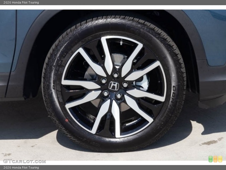 2020 Honda Pilot Touring Wheel and Tire Photo #134842016