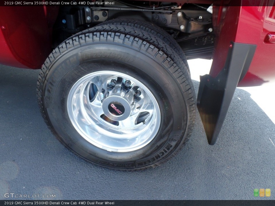 2019 GMC Sierra 3500HD Denali Crew Cab 4WD Dual Rear Wheel Wheel and Tire Photo #135019052