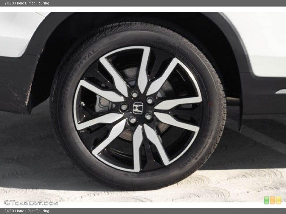 2020 Honda Pilot Touring Wheel and Tire Photo #135118734