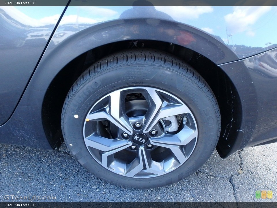 2020 Kia Forte LXS Wheel and Tire Photo #135492236