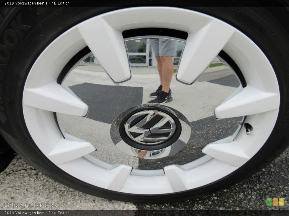 2019 Volkswagen Beetle Wheels and Tires