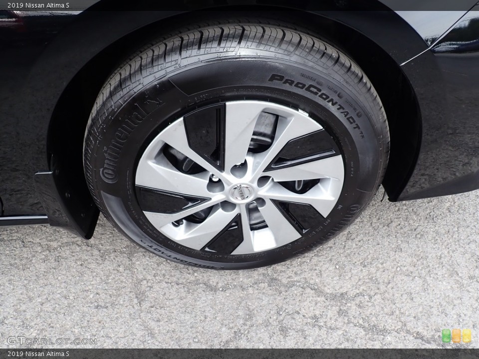 2019 Nissan Altima S Wheel and Tire Photo #135783293