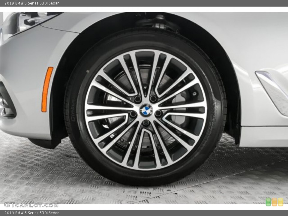 2019 BMW 5 Series 530i Sedan Wheel and Tire Photo #136115789