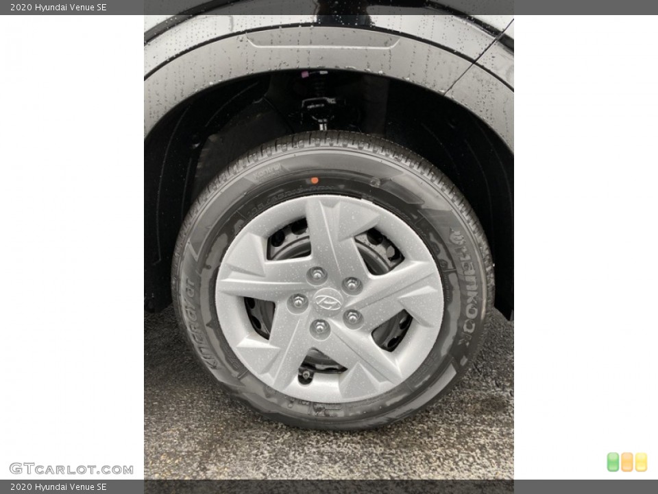 2020 Hyundai Venue SE Wheel and Tire Photo #136306068