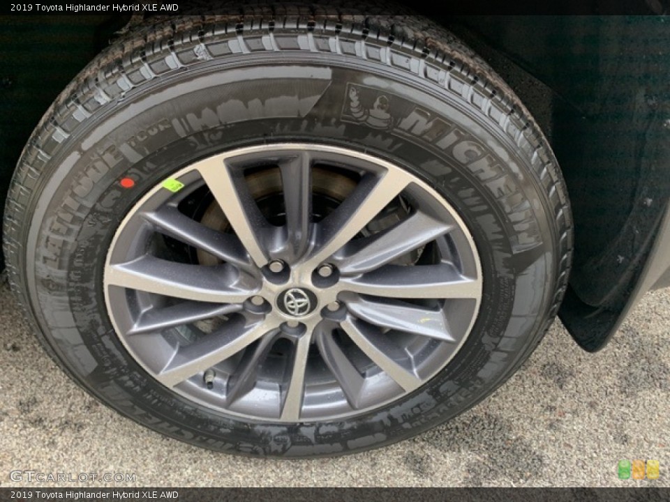 2019 Toyota Highlander Hybrid XLE AWD Wheel and Tire Photo #136328294