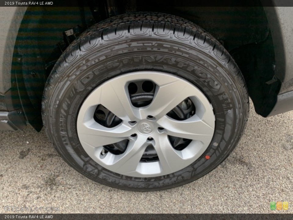2019 Toyota RAV4 LE AWD Wheel and Tire Photo #136328924
