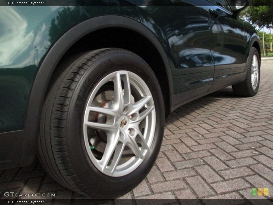 2011 Porsche Cayenne S Wheel and Tire Photo #136417015