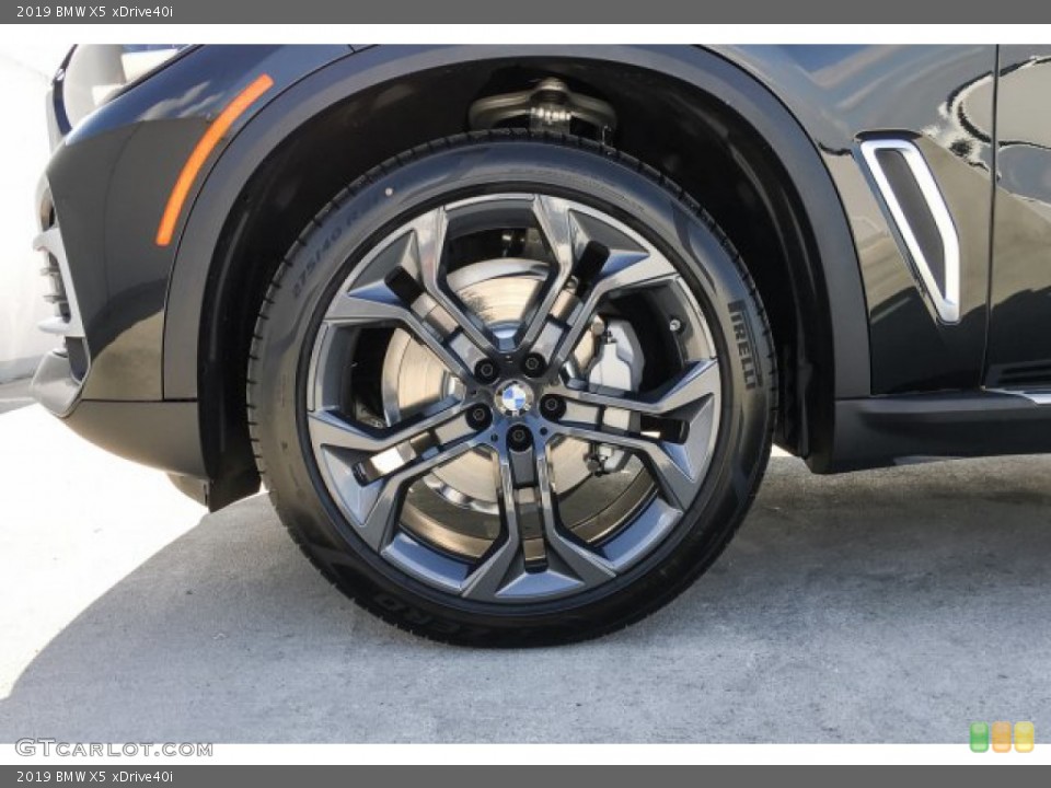 2019 BMW X5 xDrive40i Wheel and Tire Photo #136459758